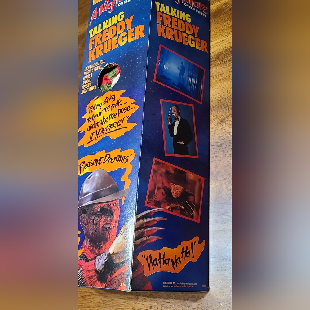 Freddy Krueger 1989 talking doll - Picture 9 of 15